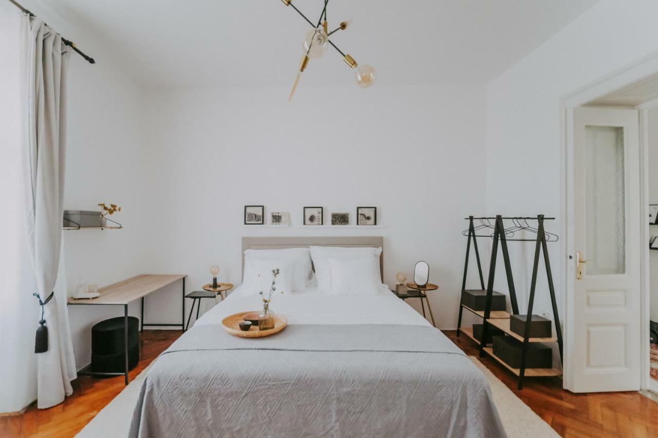 Alloro Boutique Apartment Pula Eksteriør billede