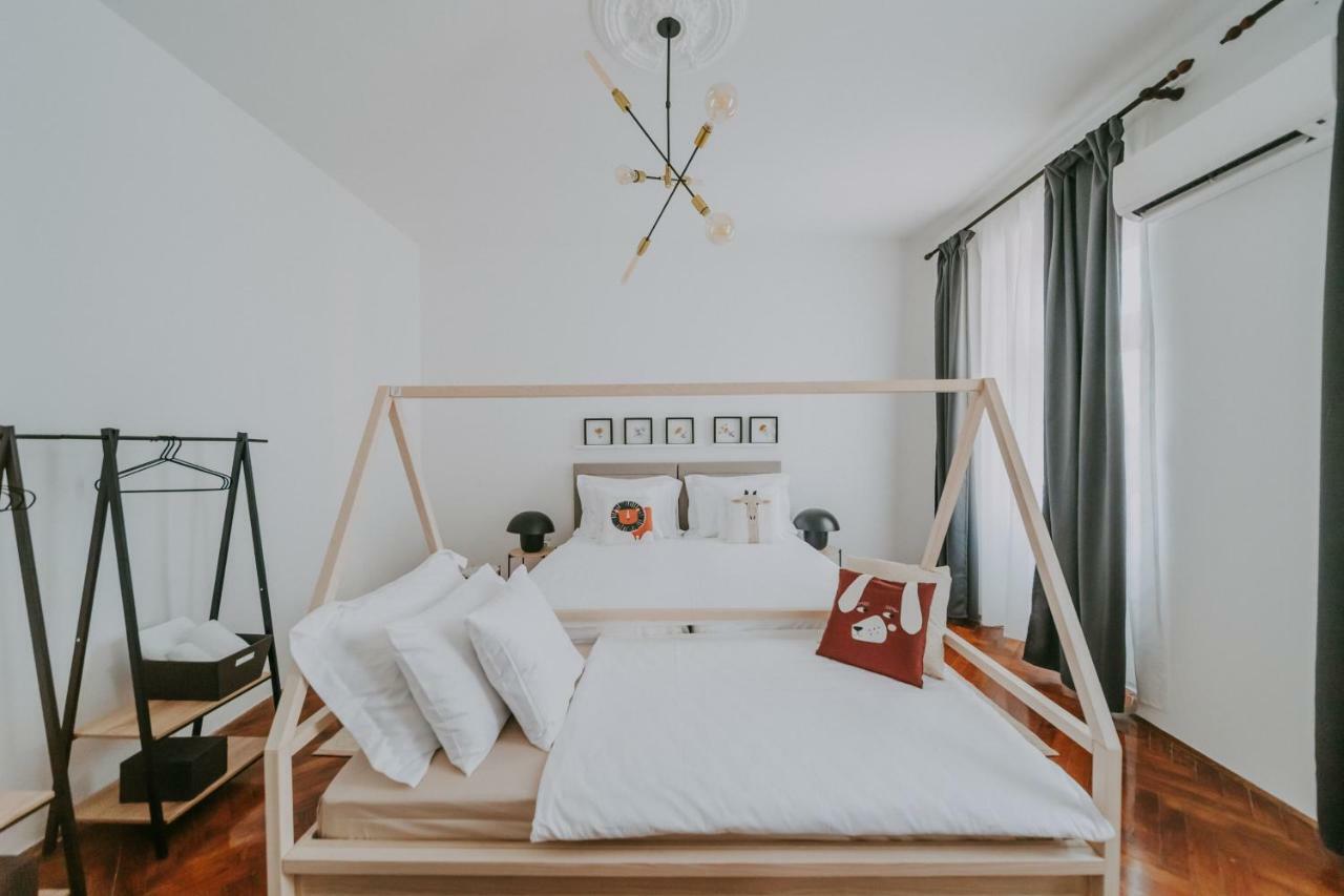 Alloro Boutique Apartment Pula Eksteriør billede