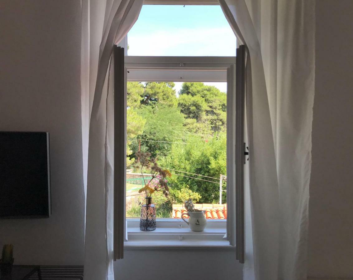 Alloro Boutique Apartment Pula Eksteriør billede